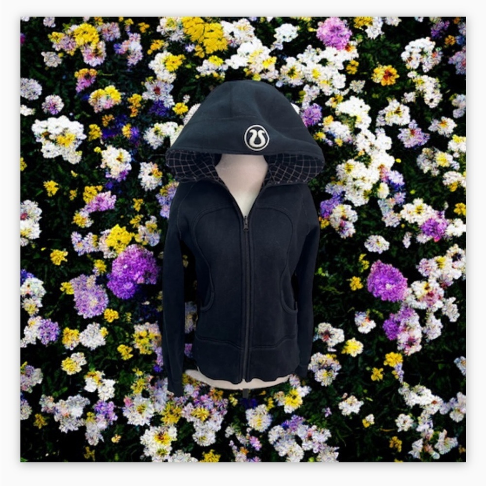 Lululemon Black Reversible Scuba Hoodie -fleece lined Size 6 EUC​ - Picture 6 of 11